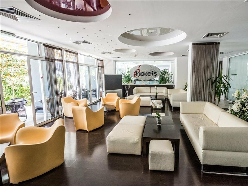 Hotel Perla Slăntjev Brjag Exteriör bild