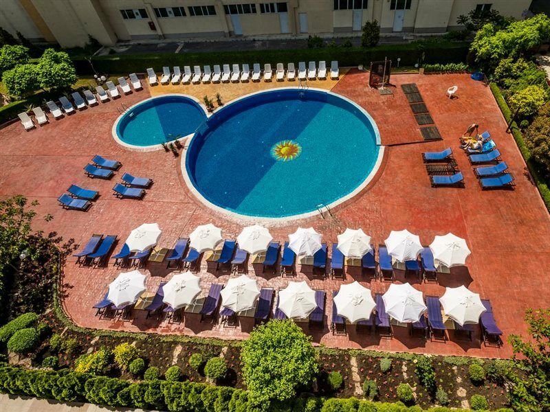Hotel Perla Slăntjev Brjag Exteriör bild